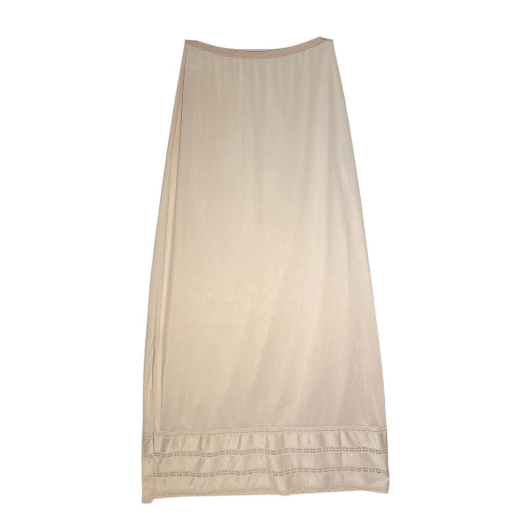VTG Gossard Artemis Full Length Half Slip Size Petite Beige Lace Trim Style 9014
